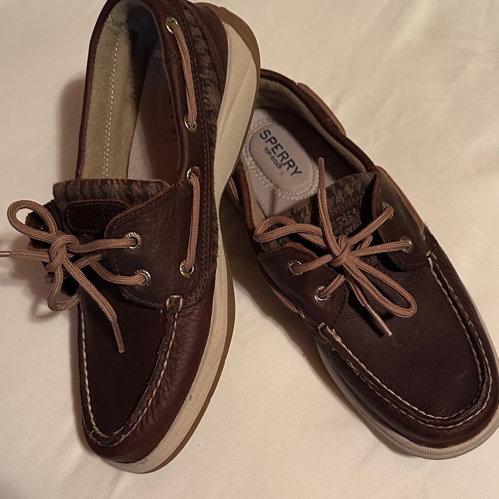 Sperry Women's Brown Leather Boat Shoes